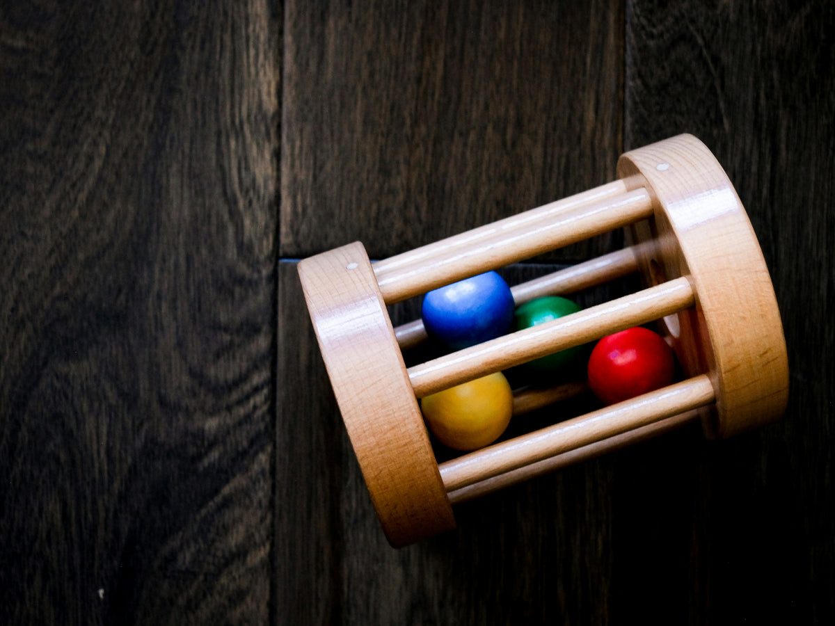 Rouleau à billes en bois naturel avec boules colorées, jouet d'éveil Montessori